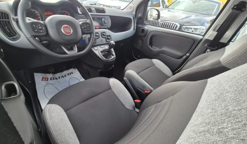 
								Fiat panda CITY LIFE 2022 completo									