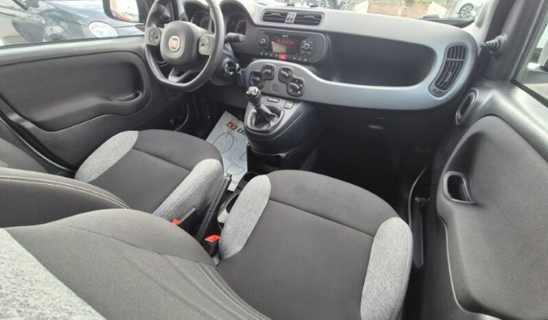 
								Fiat panda CITY LIFE 2022 completo									