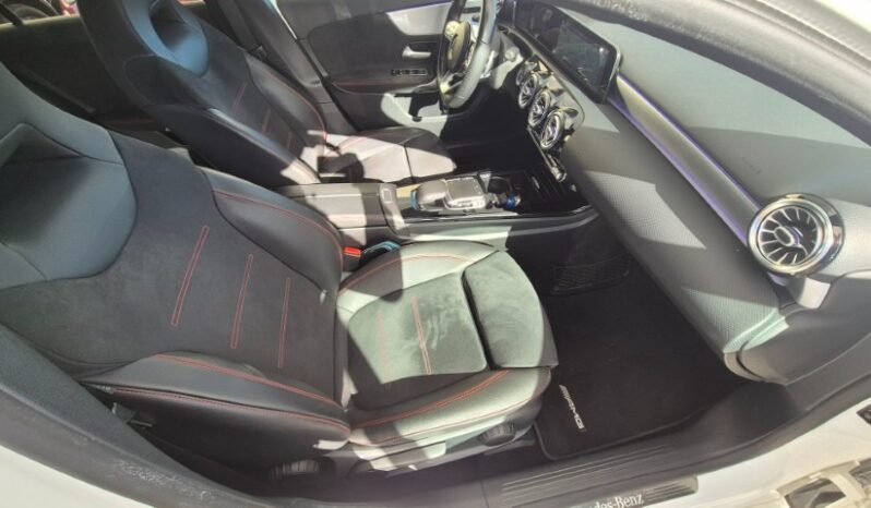 Mercedes A 200D PREMIUM (AMG) 2019 completo