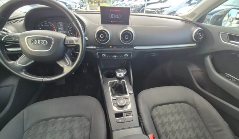 
								Audi A3 SPB 2016 completo									