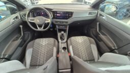 
										Volkswagen TAIGO TSI R-LINE (TETTUCCIO APRIBILE) 2024 completo									