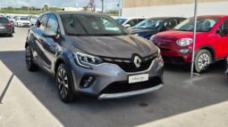 
										Renault CAPTUR TCE TECHNO 2024 completo									