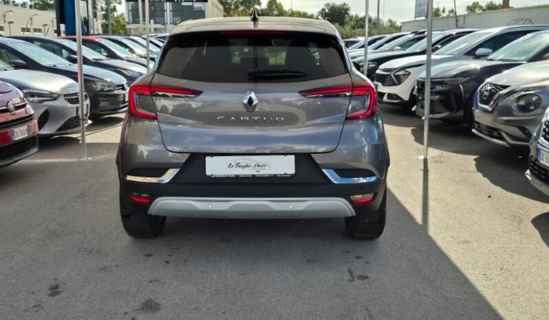 
								Renault CAPTUR TCE TECHNO 2024 completo									