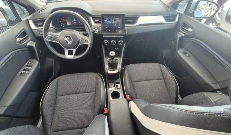 
								Renault CAPTUR TCE TECHNO 2024 completo									