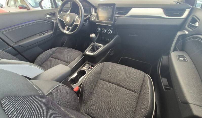 
								Renault CAPTUR TCE TECHNO 2024 completo									