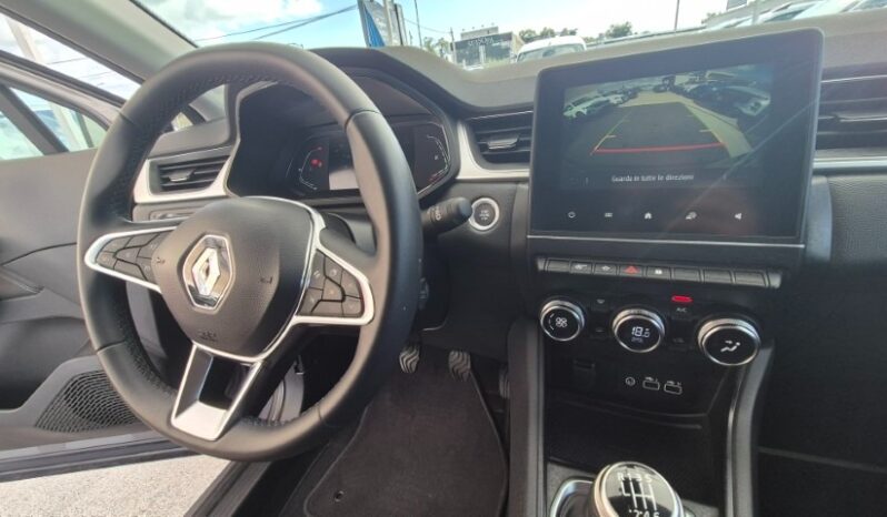 
								Renault CAPTUR TCE TECHNO 2024 completo									