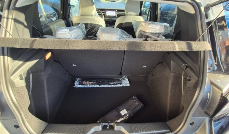 
								Citroen C3 MAX 2025 completo									