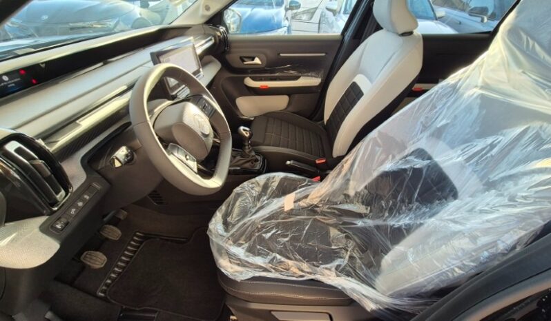 
								Citroen C3 MAX 2025 completo									