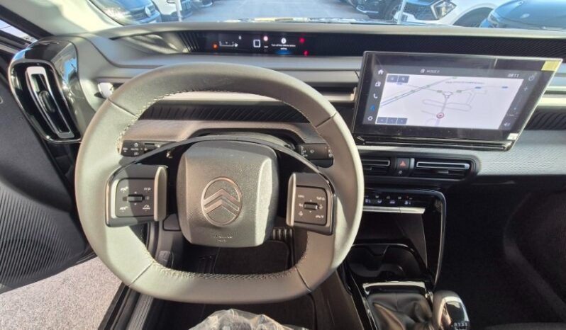 
								Citroen C3 MAX 2025 completo									