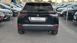 
										Peugeot 2008 ALLURE PACK 2023 completo									
