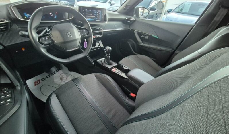 
								Peugeot 2008 ALLURE PACK 2023 completo									