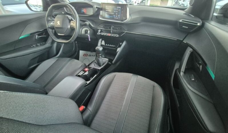 
								Peugeot 2008 ALLURE PACK 2023 completo									