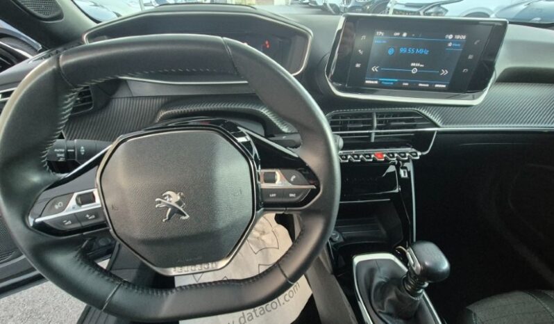 
								Peugeot 2008 ALLURE PACK 2023 completo									