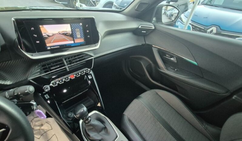 
								Peugeot 2008 ALLURE PACK 2023 completo									