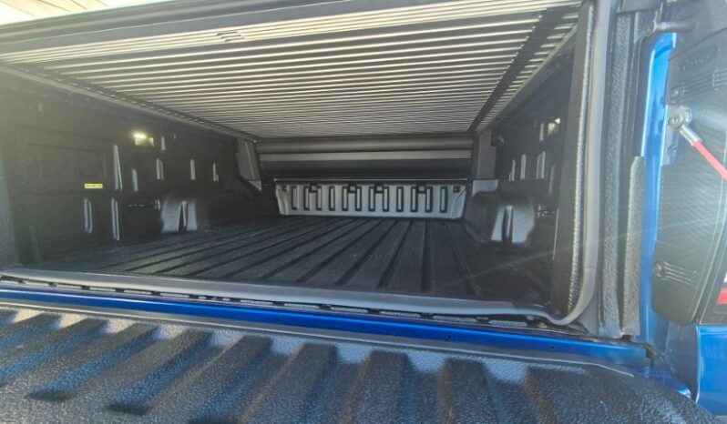 
								Ford RANGER RAPTOR 2025 completo									