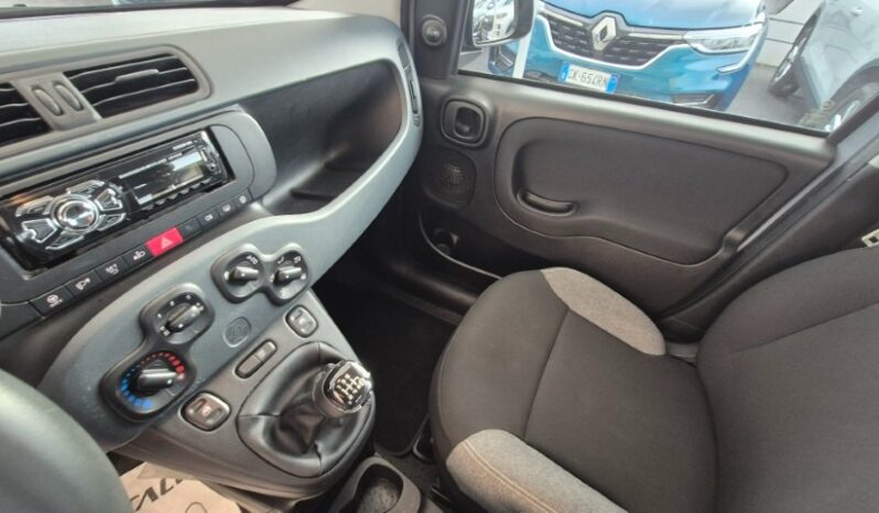 
								Fiat panda 2022 completo									