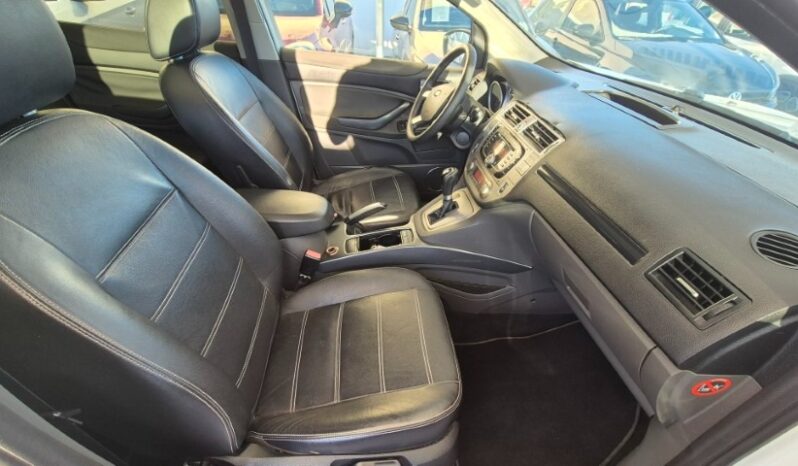 
								Ford KUGA POWERSHIFT TITANIUM 4WD GANCIO TRAINO 2011 completo									