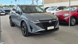 
										Nissan qashqai MHEV N-CONNECTA 2025 completo									