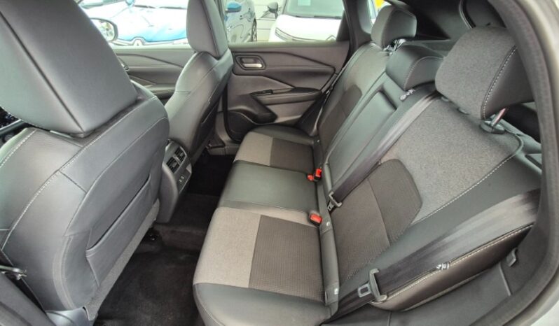 
								Nissan qashqai MHEV N-CONNECTA 2025 completo									