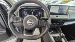 
										Nissan qashqai MHEV N-CONNECTA 2025 completo									