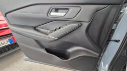 
										Nissan qashqai MHEV N-CONNECTA 2025 completo									