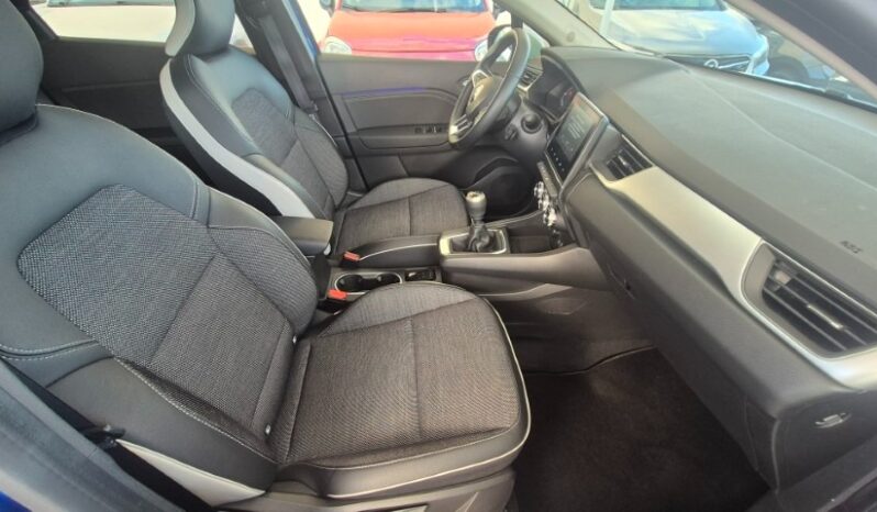 
								Renault CAPTUR TCE TECHNO 2024 completo									