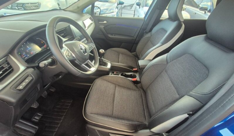 
								Renault CAPTUR TCE TECHNO 2024 completo									