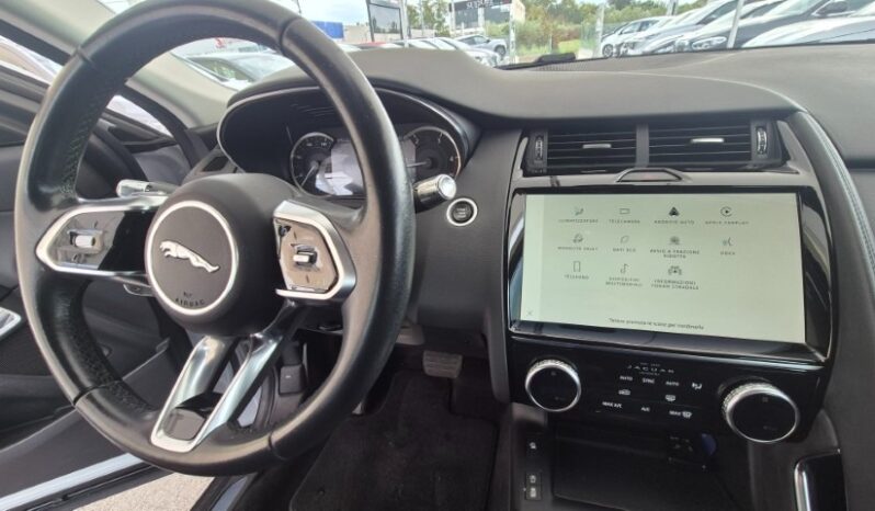 
								Jaguar E-PACE 2021 completo									