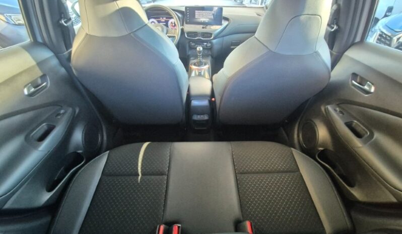 
								Nissan JUKE DIG-T N-CONNECTA 2025 completo									