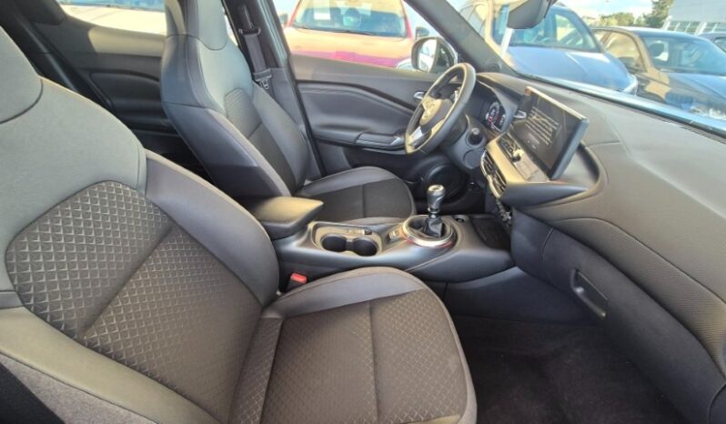 
								Nissan JUKE DIG-T N-CONNECTA 2025 completo									