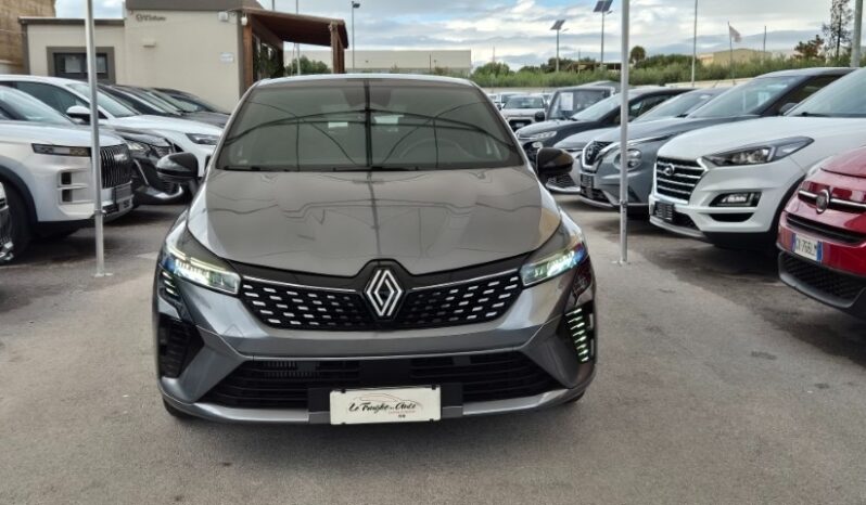 
								Renault CLIO TCE TECHNO 2025 completo									