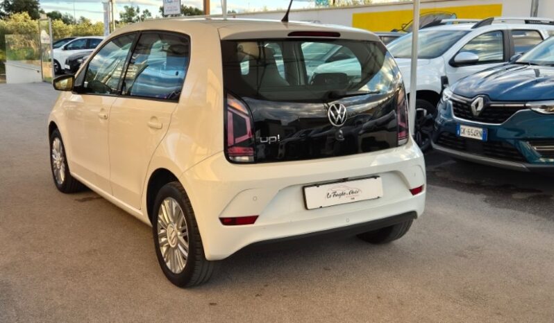 
								Volkswagen UP MOVE UP! 2023 completo									