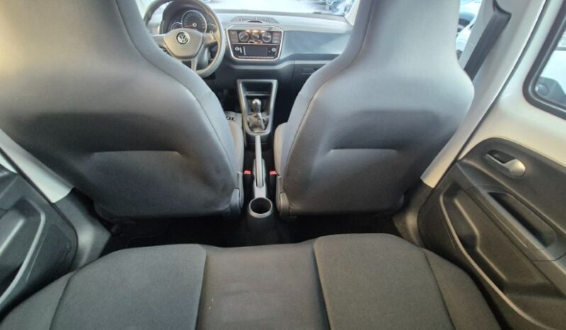 
								Volkswagen UP MOVE UP! 2023 completo									