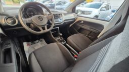 
										Volkswagen UP MOVE UP! 2023 completo									