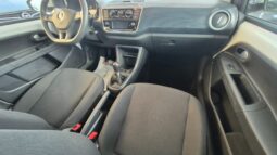 
										Volkswagen UP MOVE UP! 2023 completo									