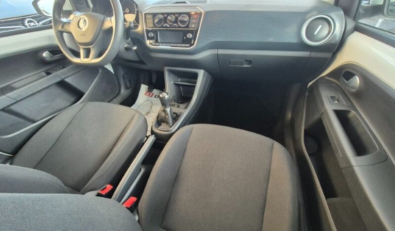 
								Volkswagen UP MOVE UP! 2023 completo									