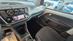 
										Volkswagen UP MOVE UP! 2023 completo									