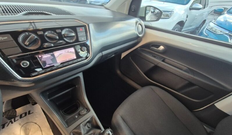 
								Volkswagen UP MOVE UP! 2023 completo									