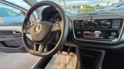 
										Volkswagen UP MOVE UP! 2023 completo									