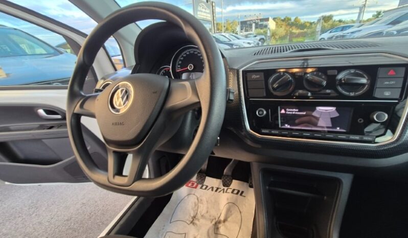 
								Volkswagen UP MOVE UP! 2023 completo									