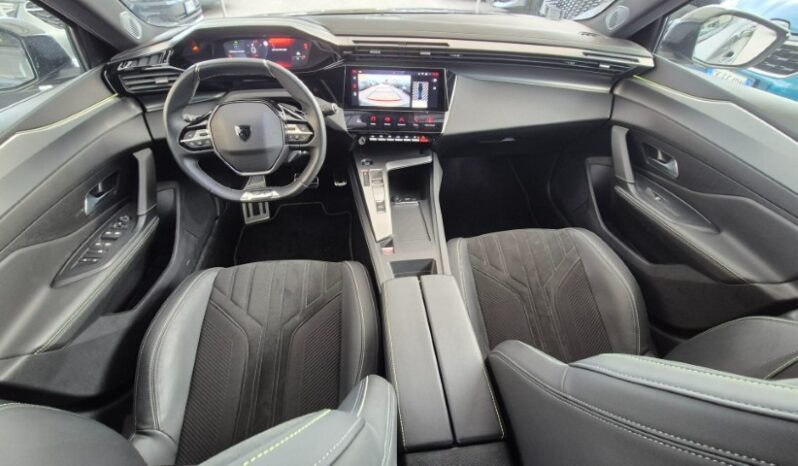 
								Peugeot 408 EAT8 GT 2024 completo									