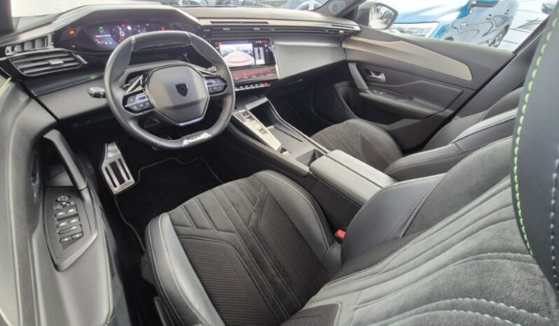 
								Peugeot 408 EAT8 GT 2024 completo									