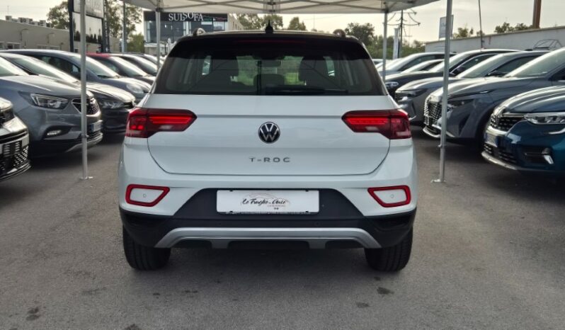 
								Volkswagen T-ROC TSI LIFE 2022 completo									