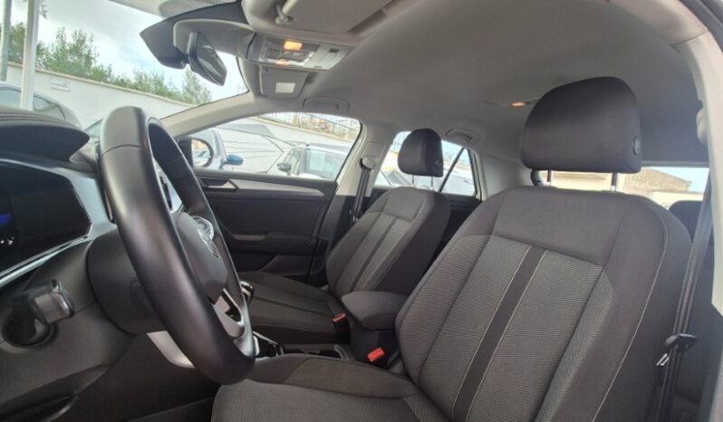 
								Volkswagen T-ROC TSI LIFE 2022 completo									