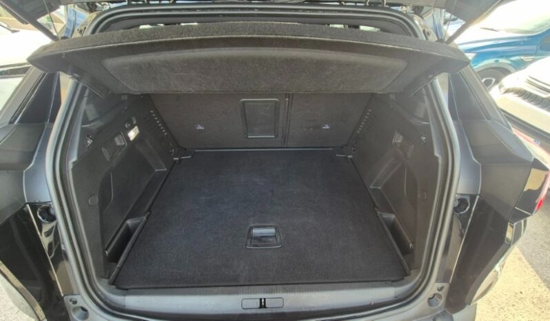 
								Peugeot 3008 EAT8 GT-LINE TETTO PANORAMICO E APRIBILE 2018 completo									