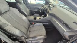 
										Peugeot 3008 EAT8 GT-LINE TETTO PANORAMICO E APRIBILE 2018 completo									