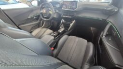 
										Peugeot 2008 EAT8 GT 2024 completo									