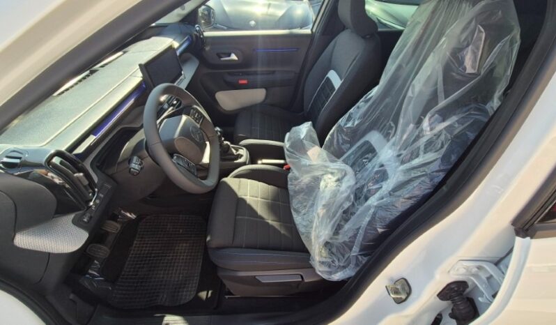 
								Citroen C3 YOU PACK PLUS 2025 completo									