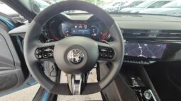 
										Alfa Romeo JUNIOR HYBRID eDCT6 SPECIALE (SEDILI CORSA) 2025 completo									