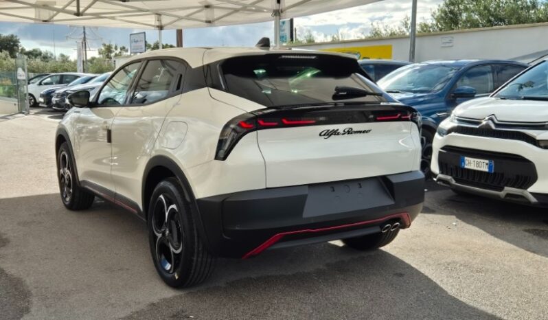 
								Alfa Romeo JUNIOR HYBRID eDCT6 SPECIALE 2025 completo									